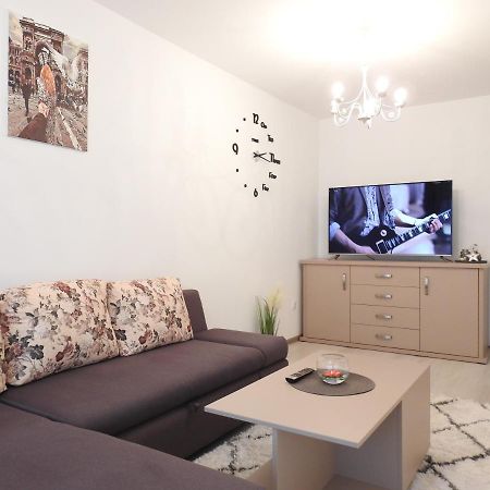 Trust Apartaments 2 布拉索夫 外观 照片